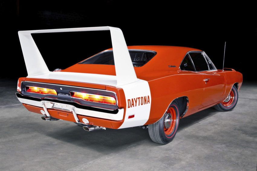 020-1969-dodge-charger-daytona-right-rear.jpg – American Muscle Car 